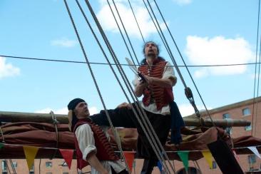 Acro Jugglers Free-running, acrobatics, tricking juggling entertainers pirates