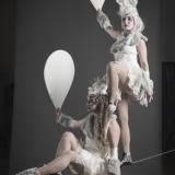 Dizzy Walkers - Beautiful, elegant tightwire spectacle - Circus Cabaret