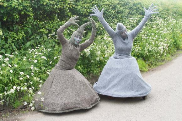 Rum Baba's Whizzers - Small, speedy, imps - Walkabout Entertainers