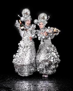 Glitter Belles - Stilt walkers - Stilt walking entertainers