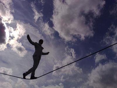Kwabana Lindsay - Slack Rope Walker - Street Show